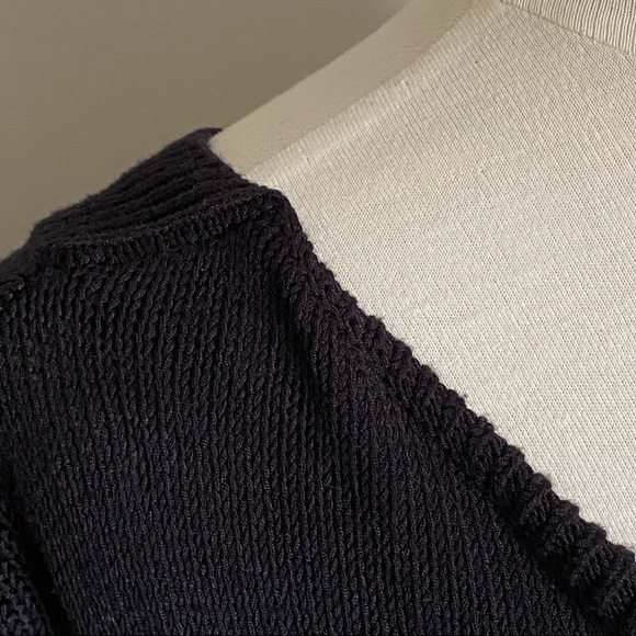 Vince Black Rayon Knit Folded Scoop Tunic Sweater, size Medium - Picture 5 of 12